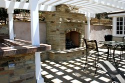 <div class='closebutton' onclick='return hs.close(this)' title='Close'></div><div class='firstH'><img src='/images/logo-white-small.png'></div><h1>Fireplace & Firepit</h1><p>Fireplace & Firepit #027 by Horusicky Construction</p><div class='getSocial'><h1>Share</h1><p class='photoBy'>Photo by Horusicky Construction</p><iframe src='https://www.facebook.com/plugins/like.php?href=http%3A%2F%2Fhorusicky.com%2Fimages%2Fgalleries%2Ffireplaces2%2Fwm%2Ffireplace-by-horusicky-construction-027.jpg&send=false&layout=button_count&width=100&show_faces=false&action=like&colorscheme=light&font&height=21' scrolling='no' frameborder='0' style='border:none; overflow:hidden; width:100px; height:21px;' allowTransparency='true'></iframe><br><a href='http://pinterest.com/pin/create/button/?url=http%3A%2F%2Fwww.horusicky.com&media=http%3A%2F%2Fwww.horusicky.com%2Fimages%2Fgalleries%2Ffireplaces2%2Fwm%2Ffireplace-by-horusicky-construction-027.jpg&description=Pools' data-pin-do='buttonPin' data-pin-config=\'above\'><img src='https://assets.pinterest.com/images/pidgets/pin_it_button.png' /></a><br></div>