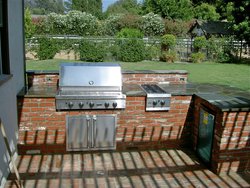 <div class='closebutton' onclick='return hs.close(this)' title='Close'></div><div class='firstH'><img src='/images/logo-white-small.png'></div><h1>Outdoor Kitchens and BBQ Grill</h1><p>Outdoor Kitchens and BBQ Grill #017 by Horusicky Construction</p><div class='getSocial'><h1>Share</h1><p class='photoBy'>Photo by Horusicky Construction</p><iframe src='https://www.facebook.com/plugins/like.php?href=http%3A%2F%2Fhorusicky.com%2Fimages%2Fgalleries%2Fkitchens-and-bbq-grills2%2Fwm%2Fkitchen-and-bbq-grill-by-horusicky-construction-017.jpg&send=false&layout=button_count&width=100&show_faces=false&action=like&colorscheme=light&font&height=21' scrolling='no' frameborder='0' style='border:none; overflow:hidden; width:100px; height:21px;' allowTransparency='true'></iframe><br><a href='http://pinterest.com/pin/create/button/?url=http%3A%2F%2Fwww.horusicky.com&media=http%3A%2F%2Fwww.horusicky.com%2Fimages%2Fgalleries%2Fkitchens-and-bbq-grills2%2Fwm%2Fkitchen-and-bbq-grill-by-horusicky-construction-017.jpg&description=Pools' data-pin-do='buttonPin' data-pin-config=\'above\'><img src='https://assets.pinterest.com/images/pidgets/pin_it_button.png' /></a><br></div>
